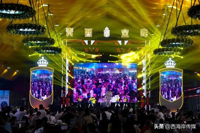 西海岸金沙滩，“人浪”来袭！