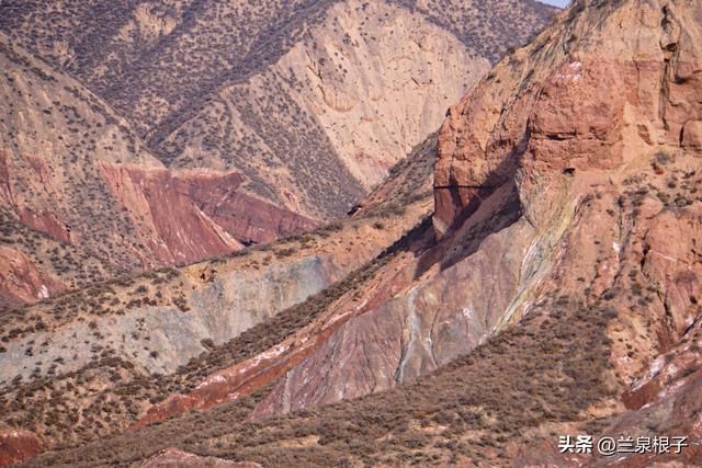 探秘隐藏在兰州红古大山深处凤凰大峡谷原生态丹霞秘境
