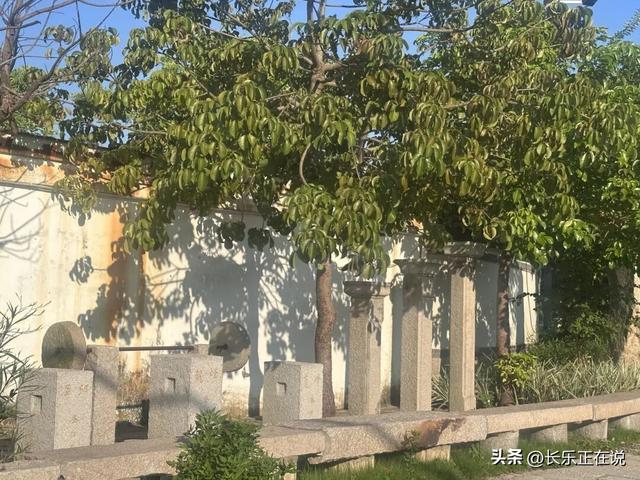 “神仙村落”！公园、温泉、氧吧、古宅......这处“后花园”美到心醉