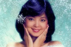 邓丽君：四段恋情，一段更比一段惨，五任男友都没有参加她的葬礼图片