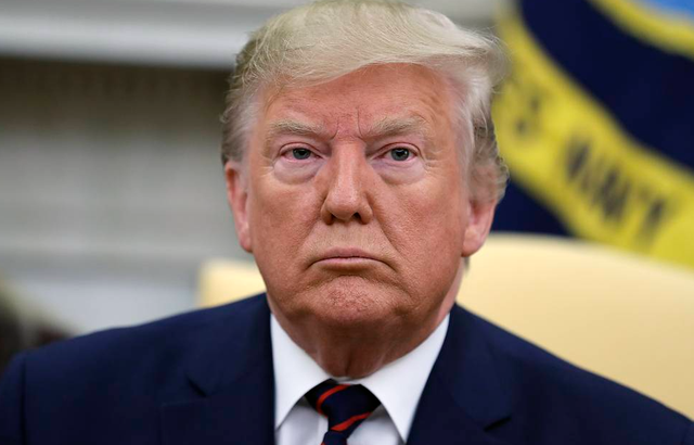 日本航母正式出港！高市早苗紧急表态后，普京做了一个明智的决定