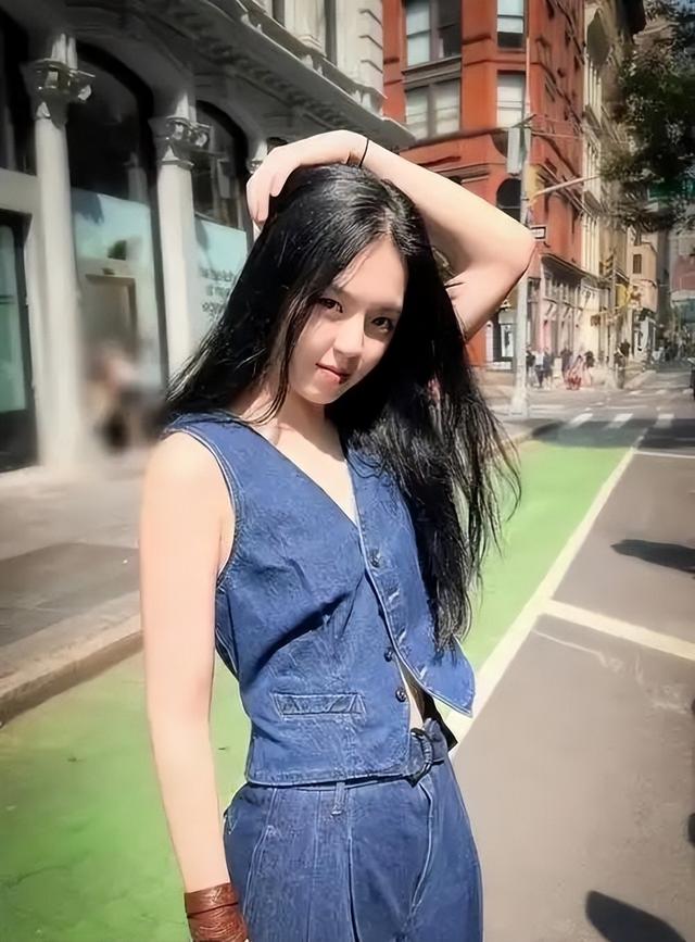 李咏也没想到，自己离世7年后，23岁的女儿就走上一条“不归路“