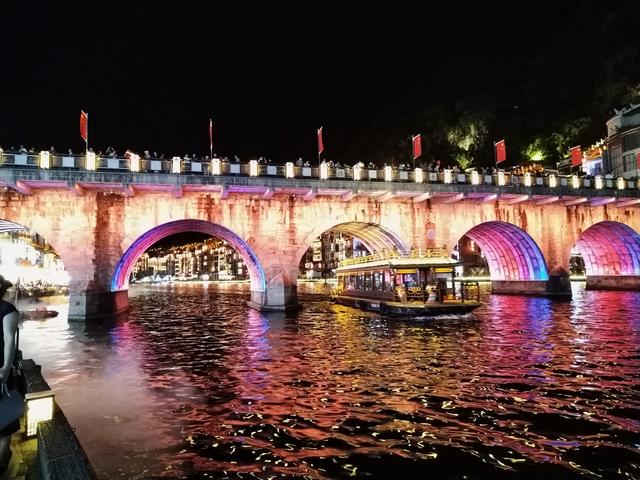 探秘惊艳的东方“威尼斯”——贵州镇远