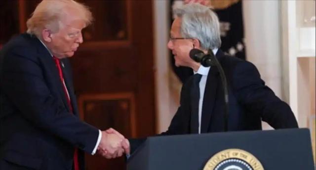 科技巨头迎来“躺赚时代”，微软苹果破4万亿，英伟达已突破5万亿