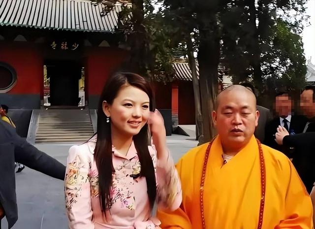 李湘不忍了！坦白与释永信的真实关系，“亲吻”照的真相终于大白