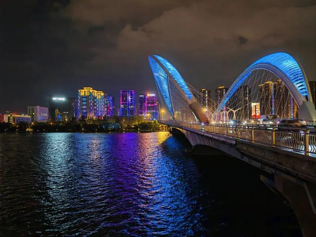 太原夜游｜这座城市的夜晚，藏着你不知道的宝藏