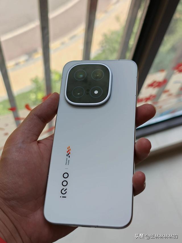 iQOO 15考虑了很久终于入手了