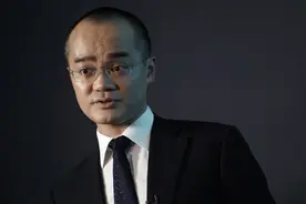 继续“大撤退”！王兴连续抛售理想，套现超5亿！大洗牌开始了图片