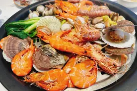 甲状腺疾病患者要少吃海鲜、豆制品和鸡鸭羊肉？医生是这样说的图片