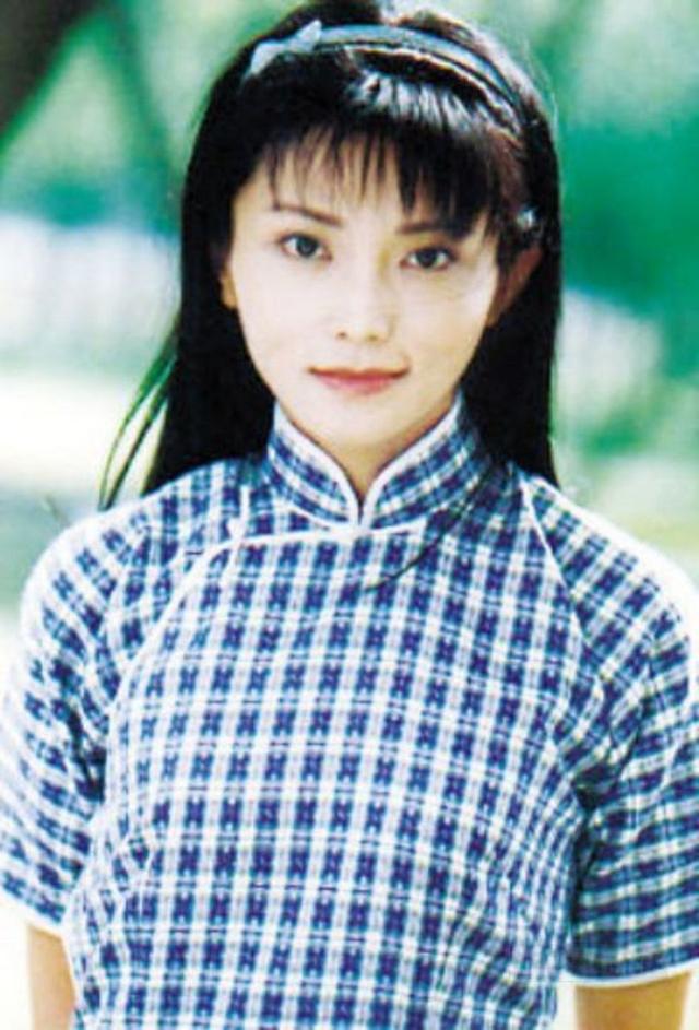 汪雨小20岁老婆：毕业于上海财经，曾留学英国，妈妈是小学老师