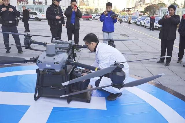 移起向新 迎空而上丨从“地面网络”到“低空智网”，陕西移动5G-A助力宝鸡蟠龙打造低空经济新范式