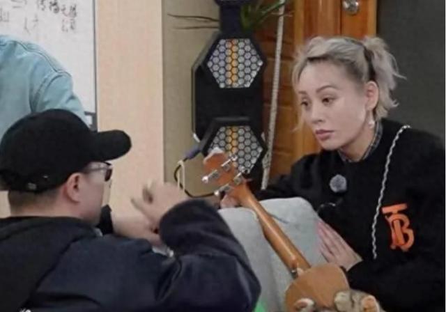 离婚不到两年，章子怡又官宣喜讯，成为汪峰“高攀不起”的存在