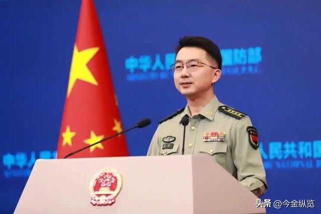 三航母时代降临！福建舰电磁弹射亮相全球，这招真得把西方吓懵了