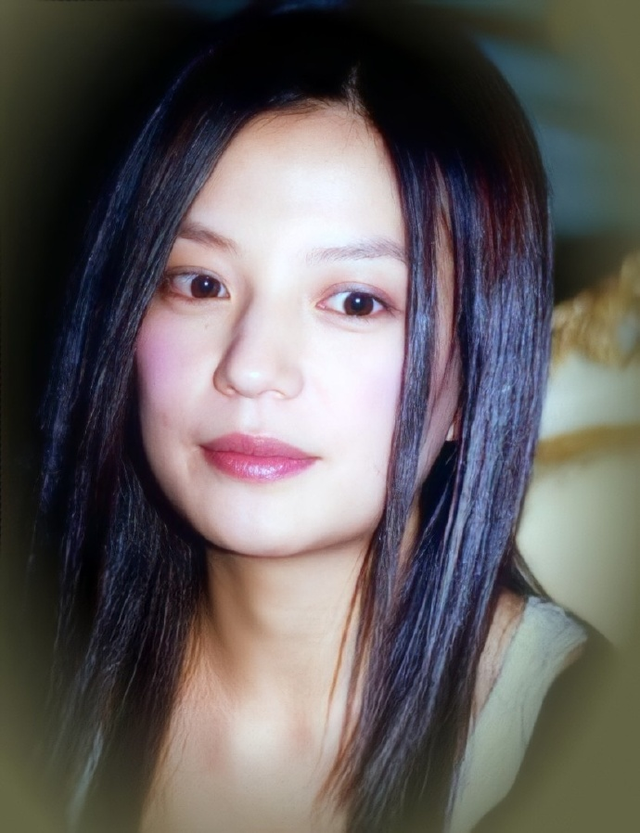 封杀四年，49岁赵薇突传消息，因胃癌去世传闻5个月前就真相大白