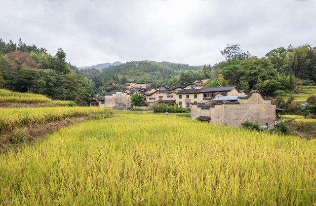 10月适合去的5个小众旅行地，人少风景美，通行条件佳