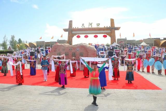 水天一色 博斯腾湖