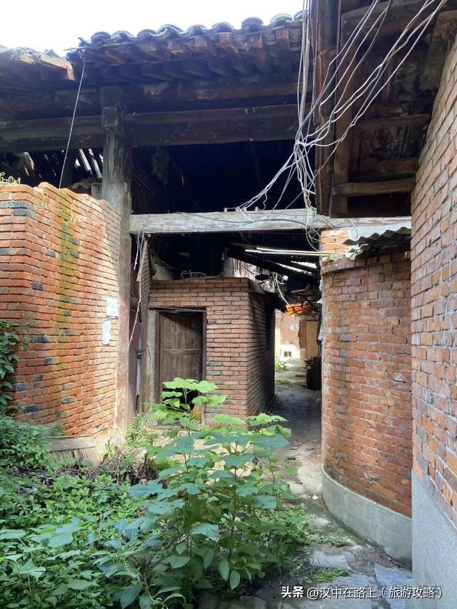 行走记：寻找《古城遗韵》里的汉中老宅院