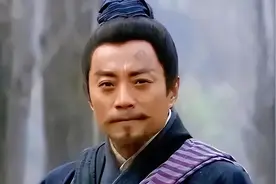 看看梁山三个寨主的名字连起来多吓人，就知道宋江注定死路一条！图片