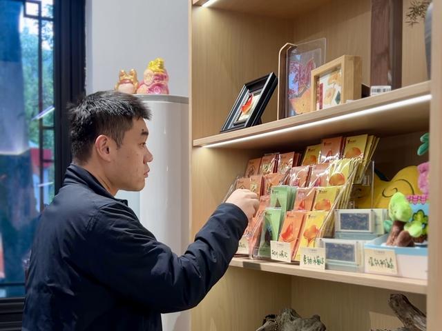 天平山红枫进入观赏期