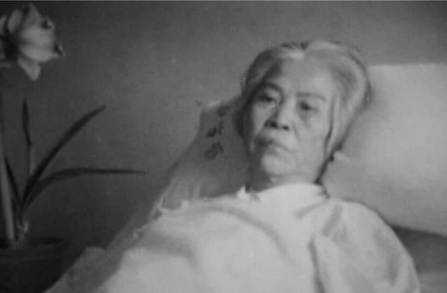 1979年贺子珍当选全国政协委员，向中央提出三个要求，中央：同意
