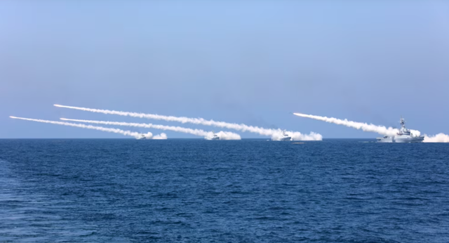 中日对峙升级，钓鱼岛驱离日本船只后，中方24小时内连续4场演习