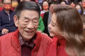 大口吃肉大碗喝酒、爱抽华子，92岁杨少华，在享福路上一去不返图片