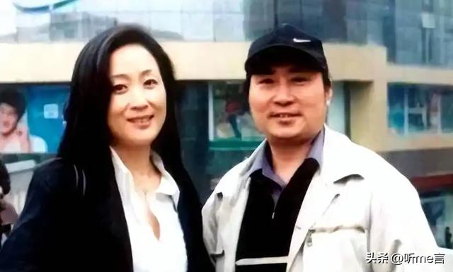 影帝影后“抱团”养老,暧昧23年不婚,谁也没捅破最后一层窗户纸
