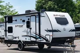 宽大又舒适，美式经典拖挂房车，森林河19MDBLE，售价30多万图片