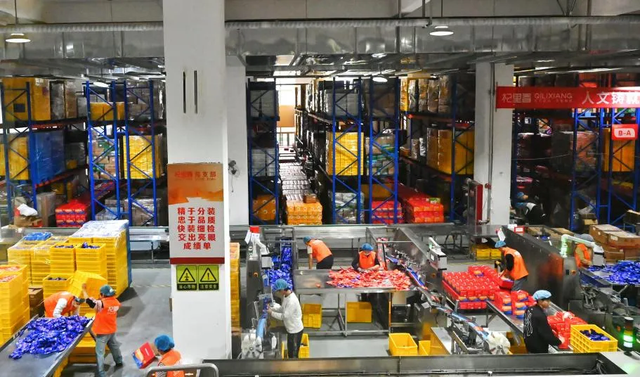 迈好“十五五”发展第一步 | 包银高铁化身“移动会客厅” 宁夏文旅推出“跟着高铁游宁夏”沉浸式旅游推介活动