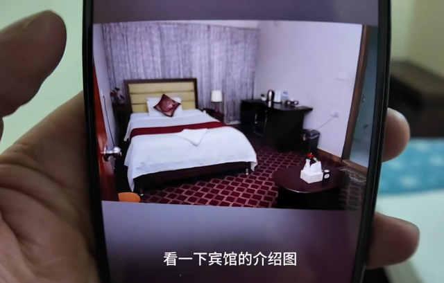 中国小伙勇闯孟加，刚下机场直接崩溃，落地第一件事就是“坐牢”