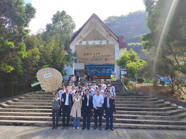 中法澳骑手韶关“太阳能骑行”刷屏中......