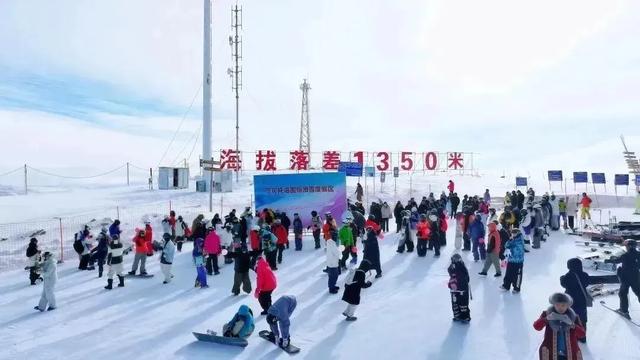 还剩三天,快抓住雪假的尾巴,来可可托海玩儿雪呀~~