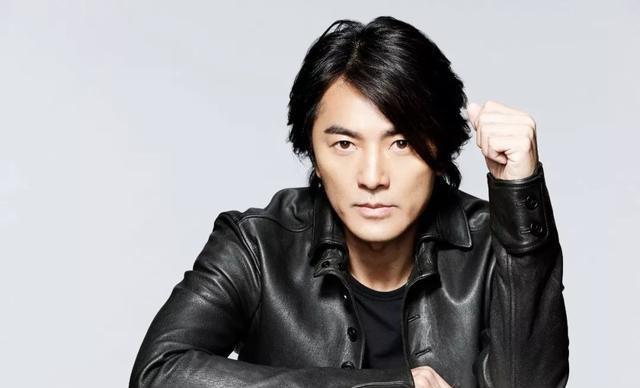 没想到，高市早苗涉华言论没完，58岁郑伊健因一个举动口碑暴涨