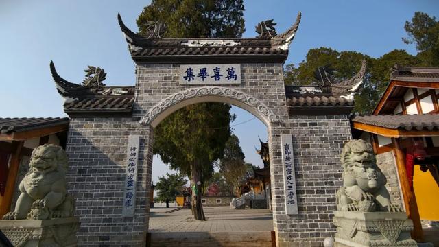 限时“梅”景！郫都这座千年古寺，藏着冬日最治愈的禅意与浪漫