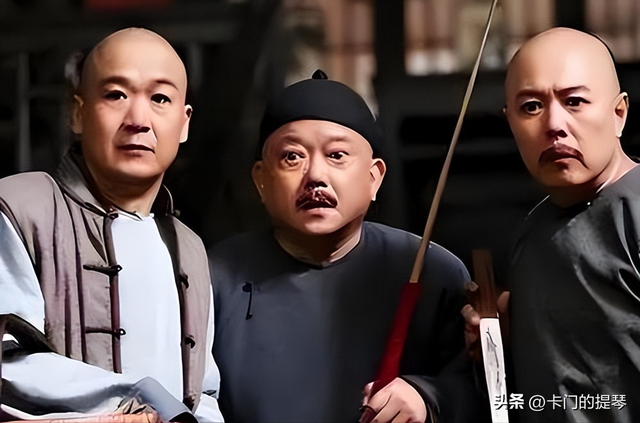 事实证明，被传卖掉上亿豪宅移民美国的王刚，已经走上另一条大道