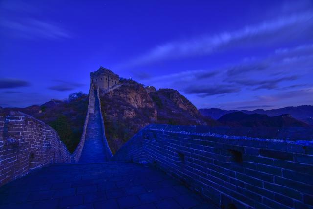 夜幕下的金山岭长城！