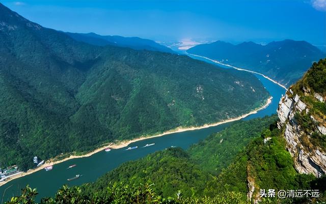探秘清远飞霞山 走进自然与文化交相辉映的岭南福地