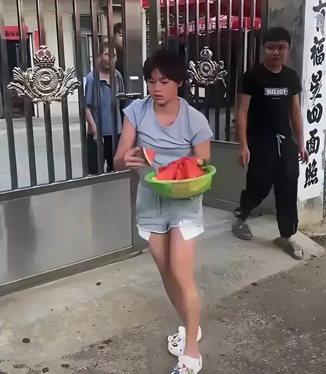 被嘲笑发胖30天后，全红婵惊艳亮相，打脸所有黑粉！
