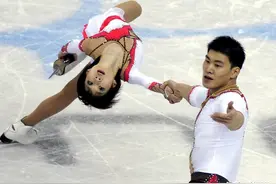 冰上情侣携手走过14年，退役后不再往来，无意外今生不会再有交集图片