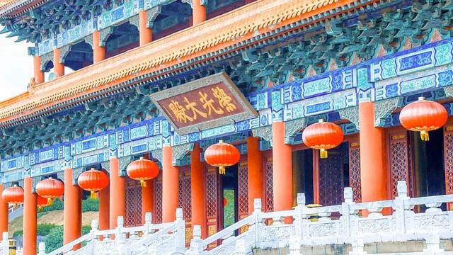 南国 “小故宫” 惊艳亮相 南海影视城换装穿越成热门体验