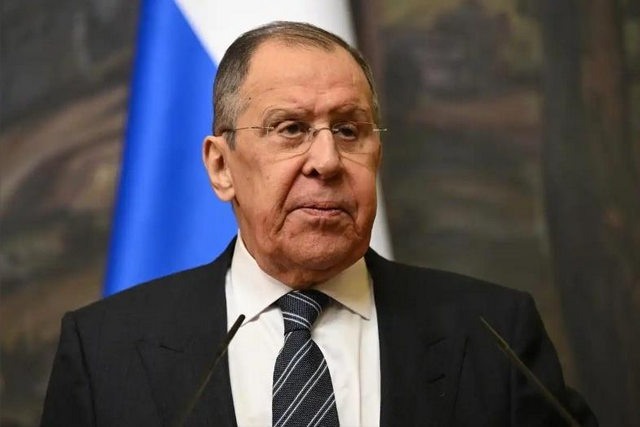 美俄斗法升级！海燕出鞘破局，俄罗斯1.7万核导弹直戳美国本土