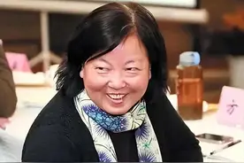 方方日记作者去到美国后狼狈回国，如今现状怎样了？图片