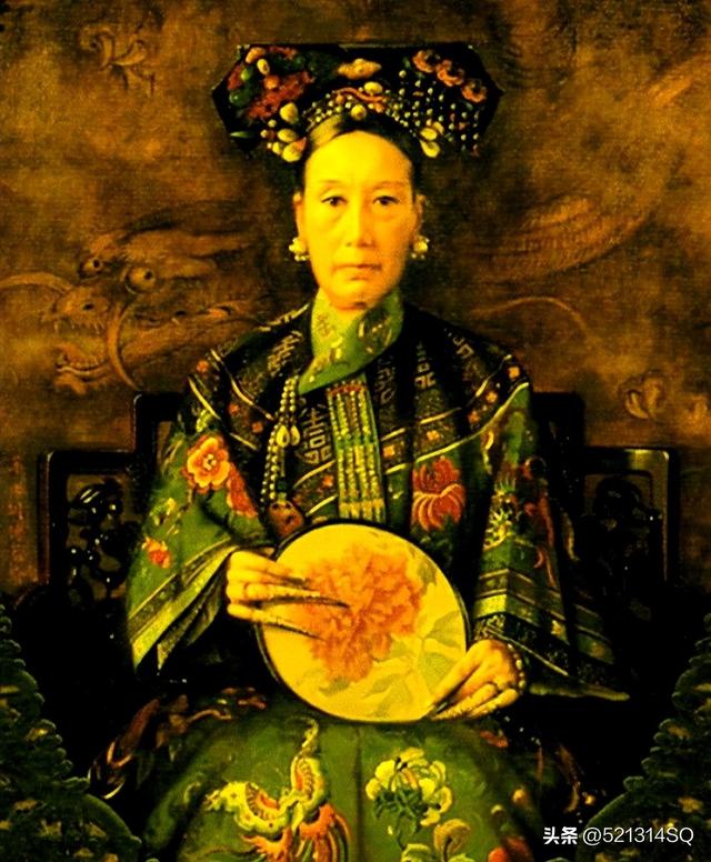 慈禧“真实照片”，被美国博物馆收藏至今，这才是她真正的样子
