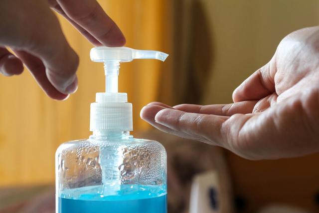 “尼帕病毒”来势汹汹，建议：每家备好几样东西，关键时刻能救命