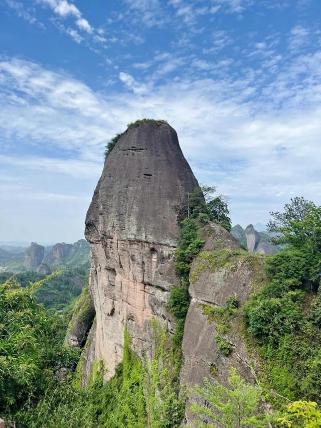 解锁初秋遛娃新花样！登山、溯溪、竹筏漂流……带娃玩转丹霞山水间