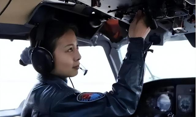 王亚平之女，母亲是航天员，父亲是飞行员，享受4项优待