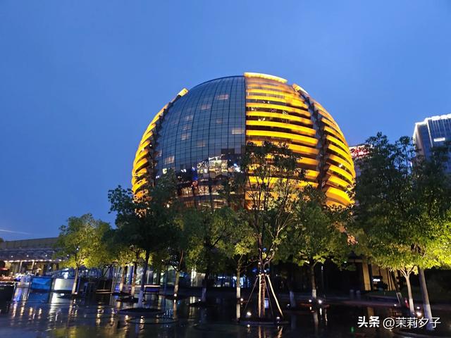 杭州旅游攻略看展逛博物馆老街菜市场换个城市走走停停文艺风
