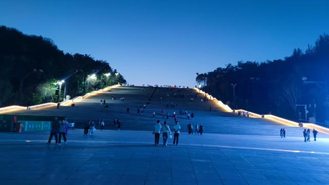 银川览山公园，小有名气，来银川可以去看看
