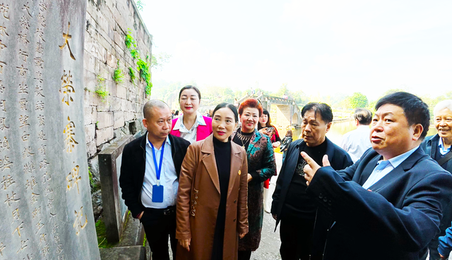 楚楚：在万灵的古香古色中酝酿“武舞大赛”