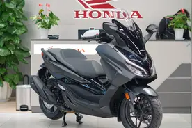 来看看本田佛沙350车主的吐槽处，车主群真实反馈，供摩友参考！图片